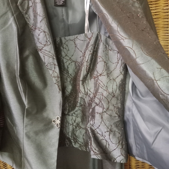 Cachet 2pc Lg Formal Dress Crop Jacket Sage Green Embroider Rhinestones Sz 8/36 - Picture 8 of 16